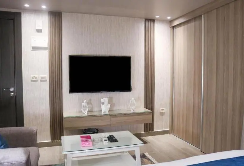 اتاق اکونومی, Red Carpet Suites