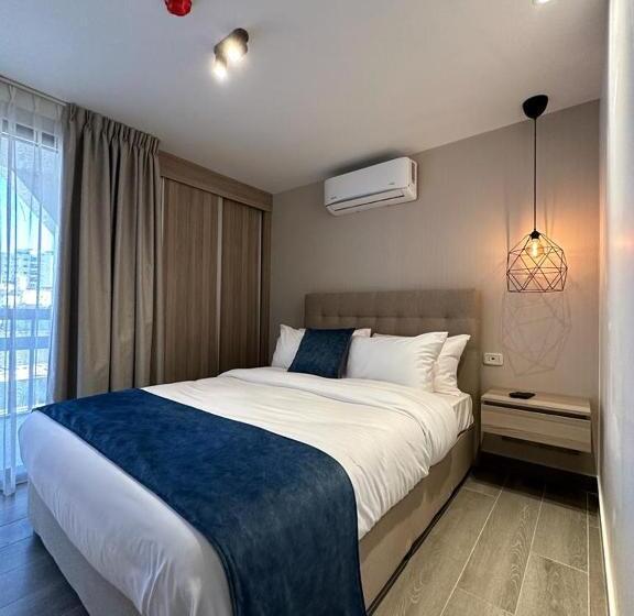 سوئیت 2 خوابه, Red Carpet Suites