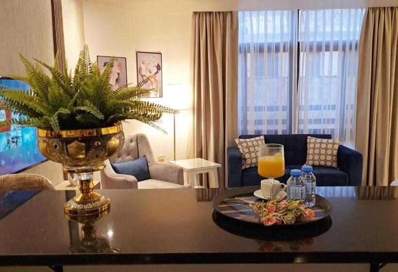 اتاق لوکس, Red Carpet Suites