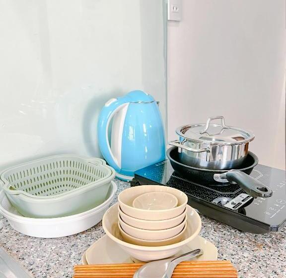 اتاق استاندارد چهارنفره با بالکن, Tuna Hotel Phú Yên