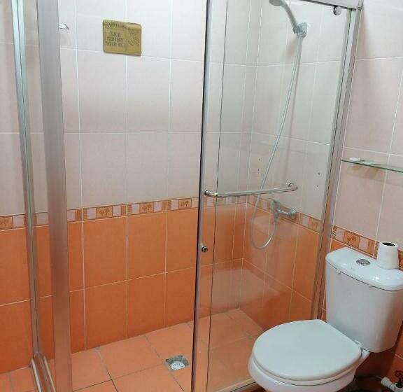 غرفة قياسية, Sarbon Plaza