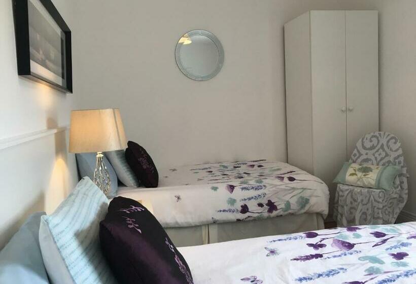 Номер Стандарт, The Clady