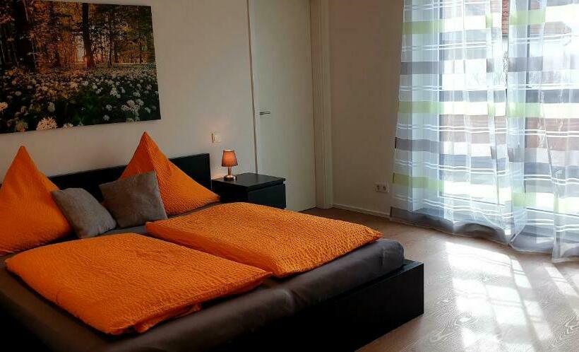 غرفة قياسية مزوَّدة بشُرفة, Weingut U. Gästehaus Becker