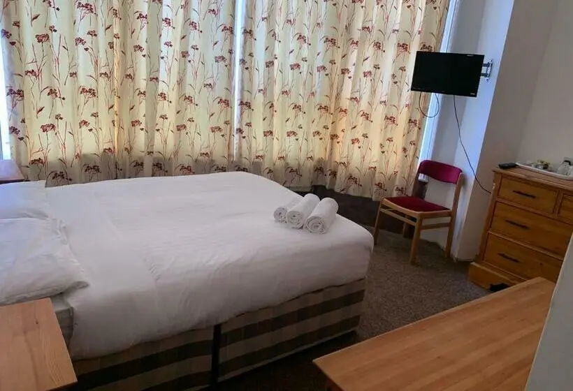 Deluxe-huone, Jini