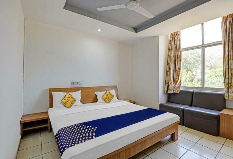 Standardrum, Oyo Flagship 80463  Mini Palace