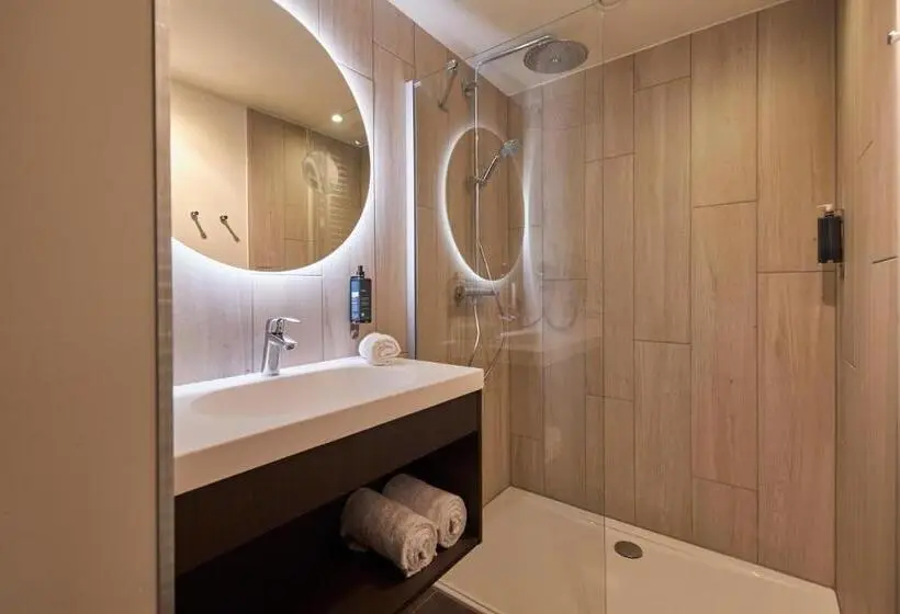 Talo 4 Makuuhuonetta, Terhills Resort By Center Parcs