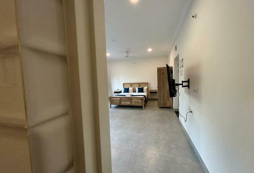 إستوديو ديلوكس, Serenova By Dia Hotels