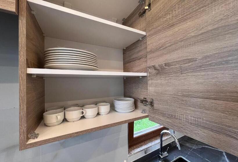 شقة غرفة واحدة مطلة على البحر, Shen Home Life