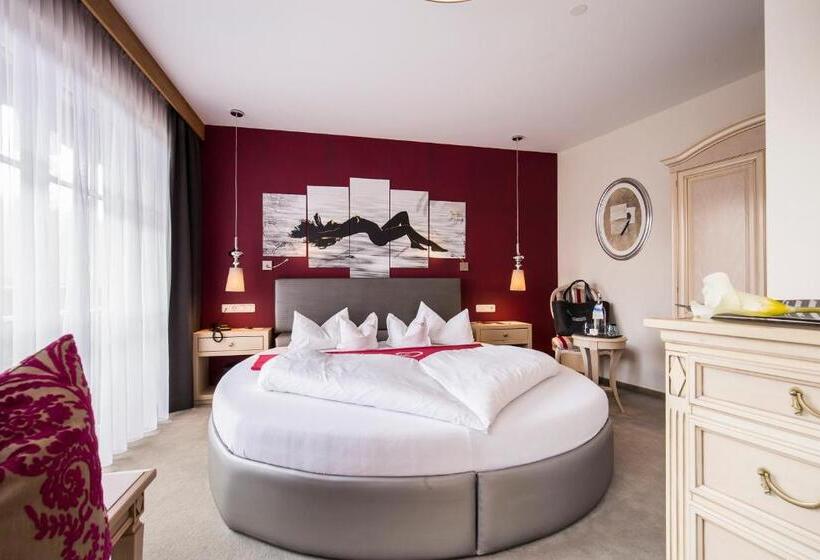 جناح جونيور مزوَّد بشرفة, .. Mein Romantisches Hotel Toalstock