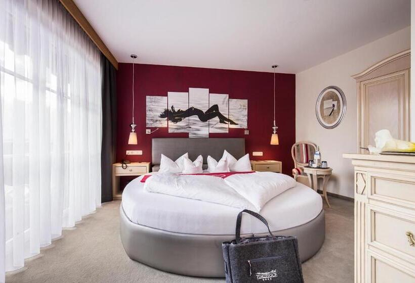 جناح جونيور مزوَّد بشرفة, .. Mein Romantisches Hotel Toalstock