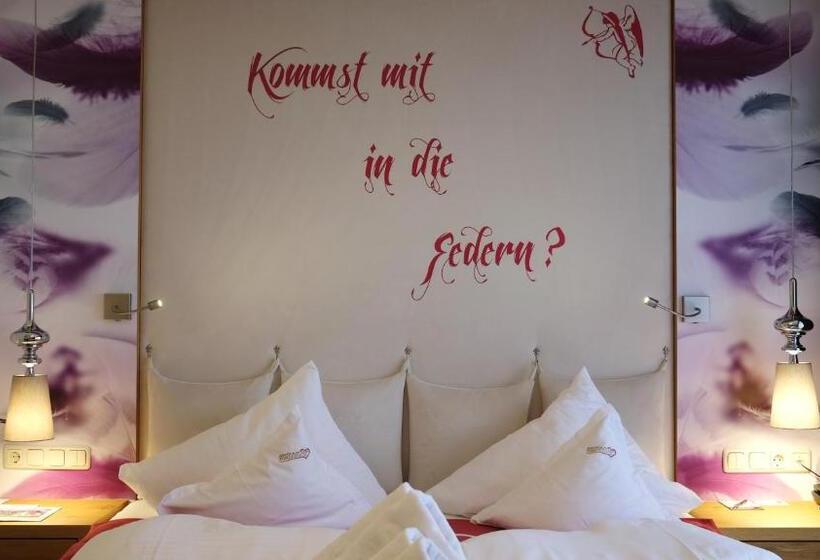 Номер Стандарт с Балконом, .. Mein Romantisches Hotel Toalstock
