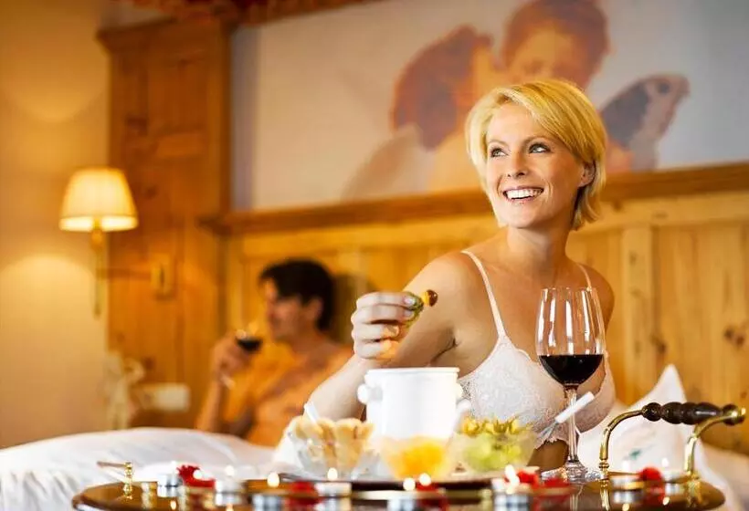 デラックススイート, .. Mein Romantisches Hotel Toalstock