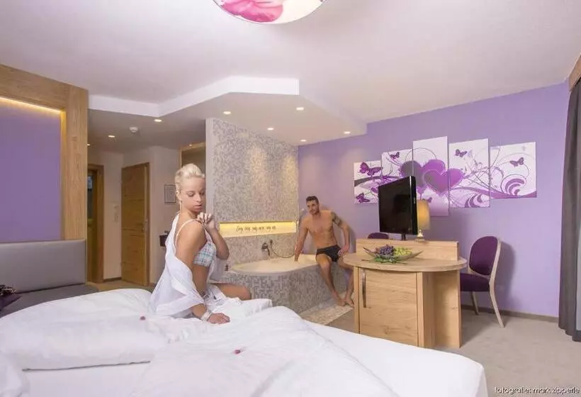 デラックスルーム, .. Mein Romantisches Hotel Toalstock