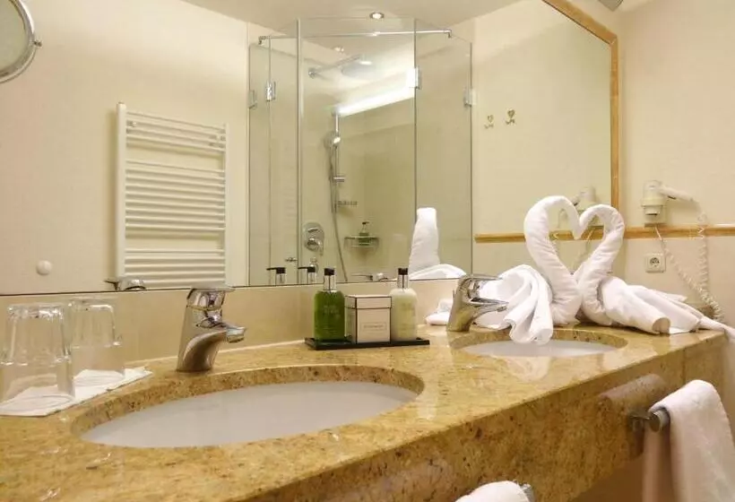 デラックススイート, .. Mein Romantisches Hotel Toalstock