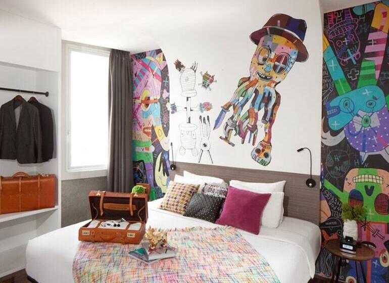 Студия Стандарт, Artotel Thamrin Jakarta