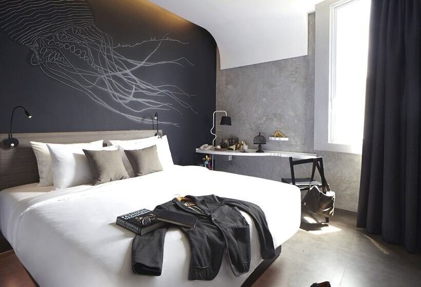 Standard Studio, Artotel Thamrin Jakarta