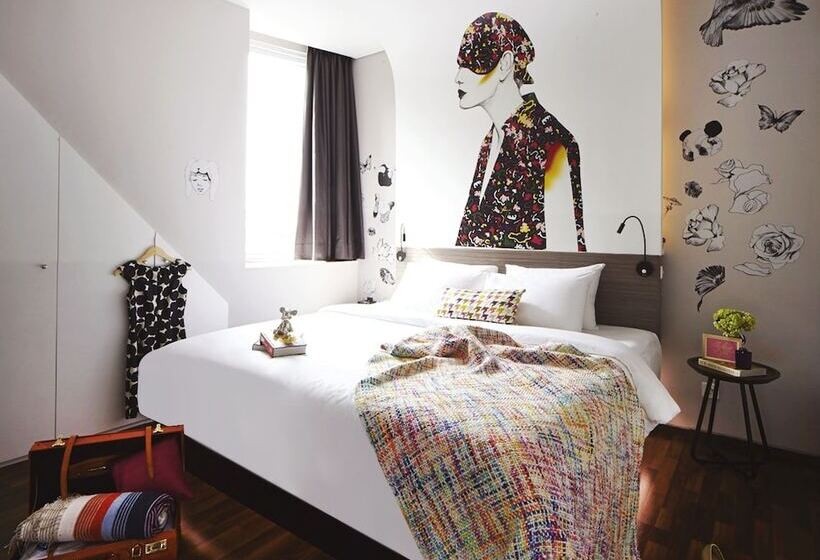 Standard Studio, Artotel Thamrin Jakarta