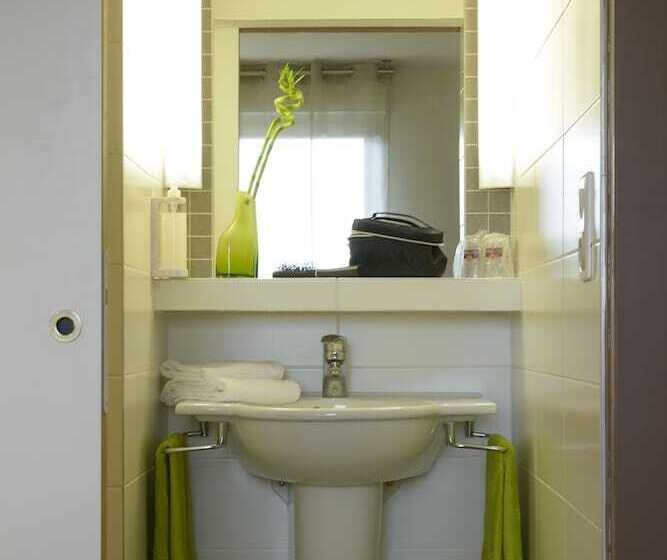 اتاق استاندارد, Brit Hotel Reims Croix Blandin