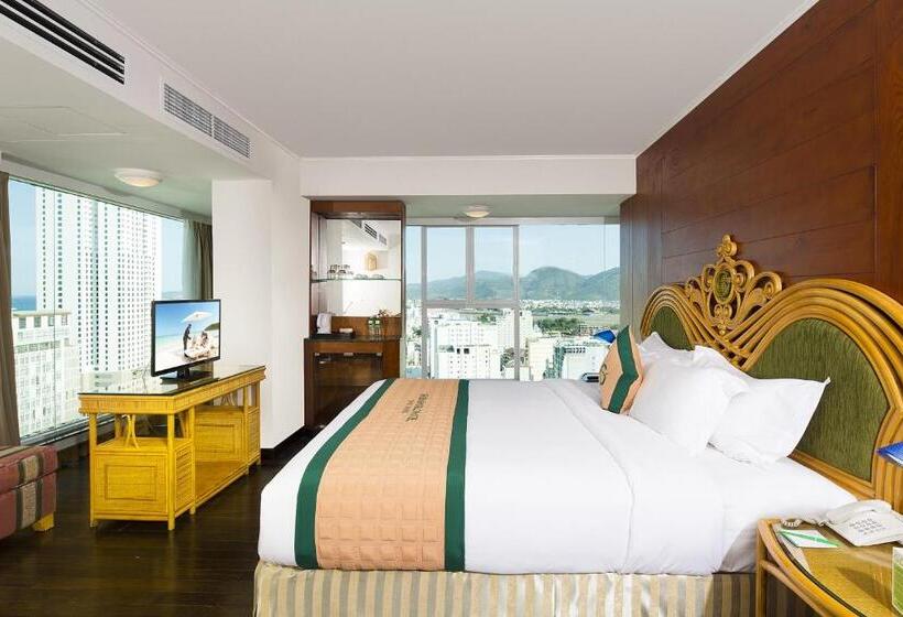 سوییت, Green World Hotel Nha Trang