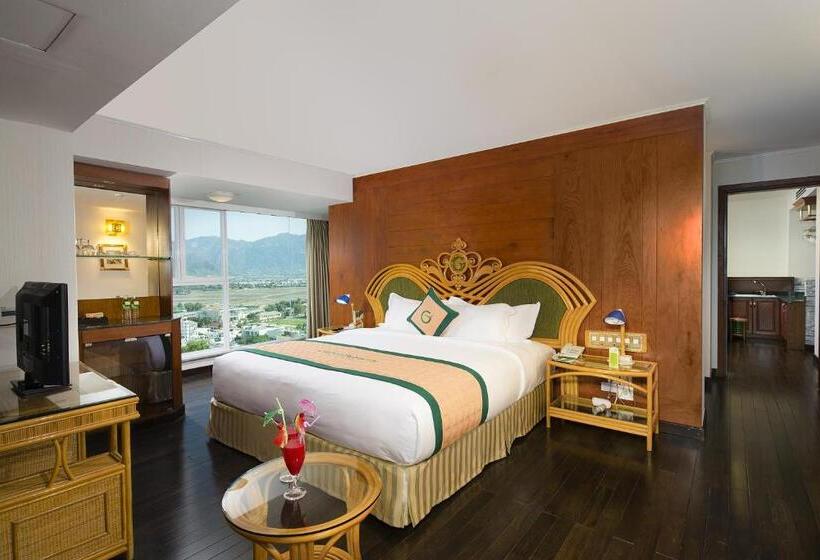 سوییت, Green World Hotel Nha Trang