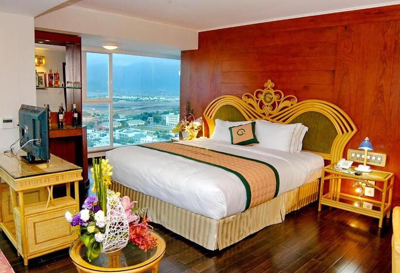 سوییت, Green World Hotel Nha Trang