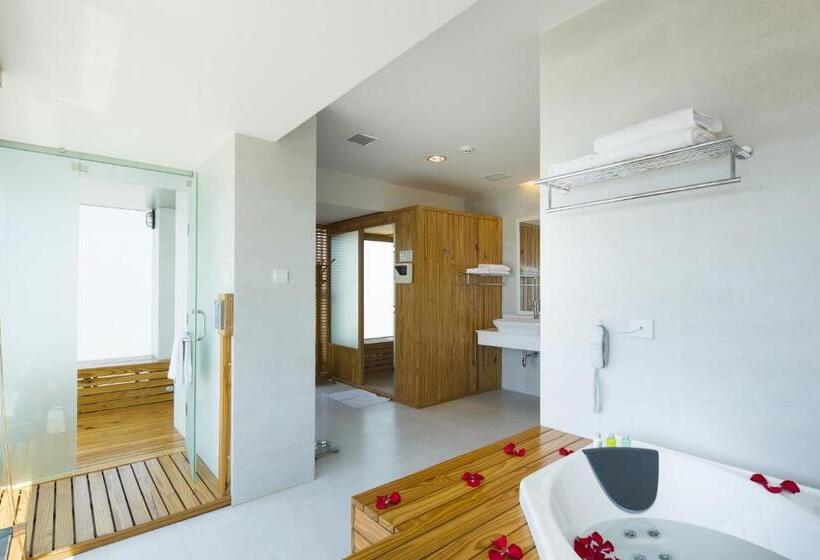 سوئیت پرزیدنت, Green World Hotel Nha Trang