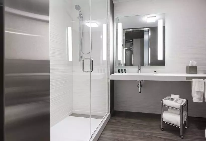スイート, Ac Hotel By Marriott Boston North