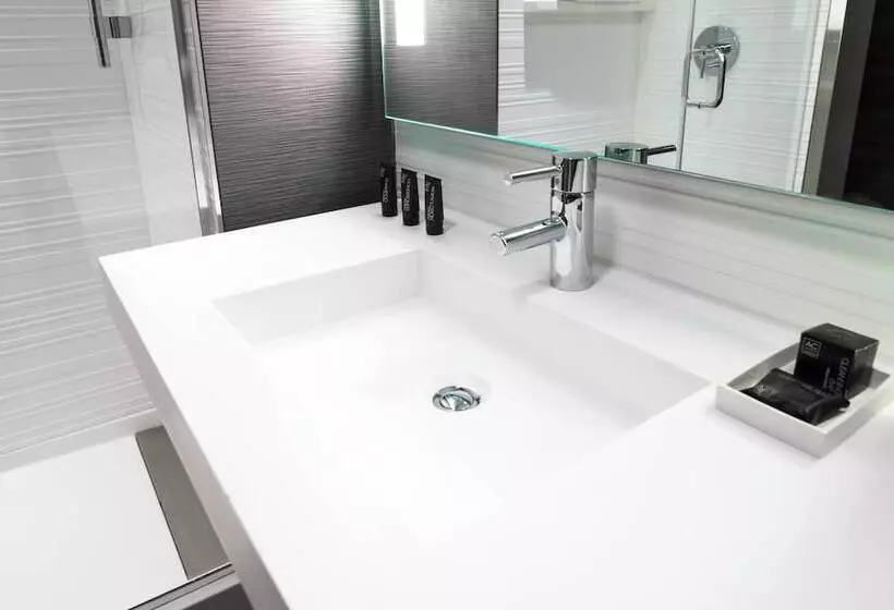 スイート, Ac Hotel By Marriott Boston North