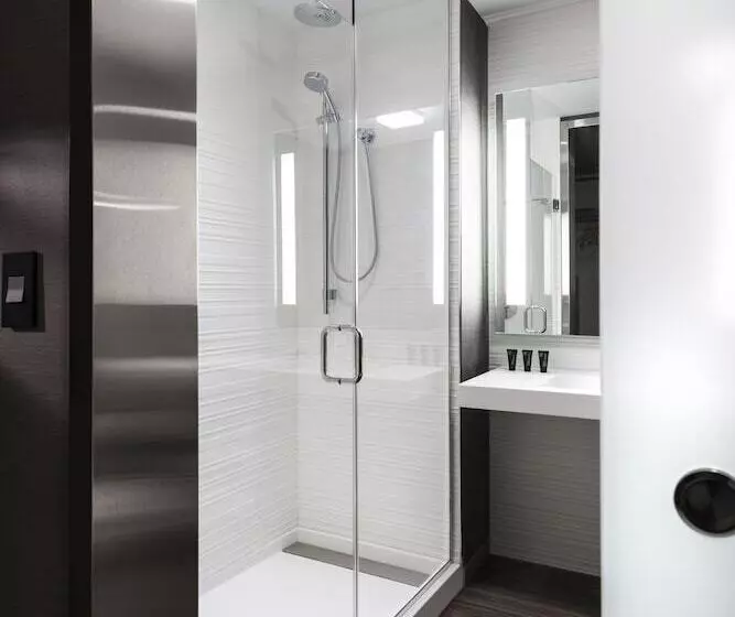 スイート, Ac Hotel By Marriott Boston North
