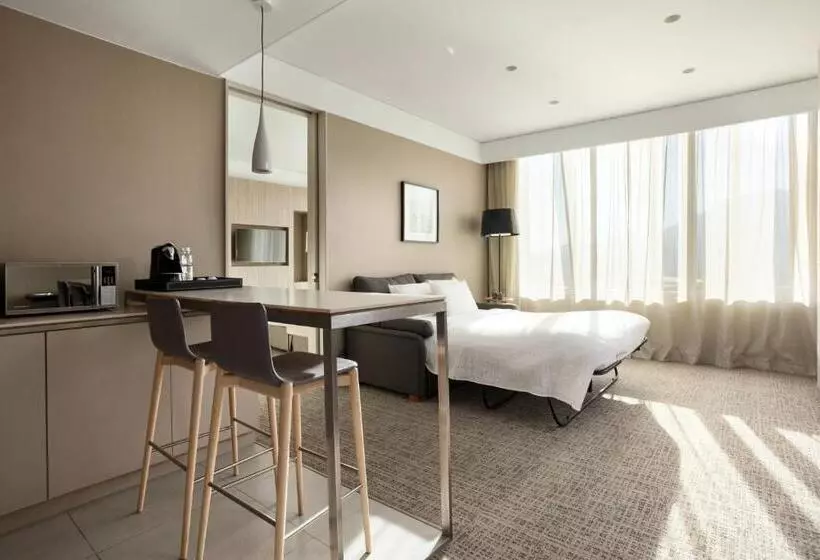 Sviitti Kaupungin Näkemystä, Courtyard By Marriott Santiago Las Condes