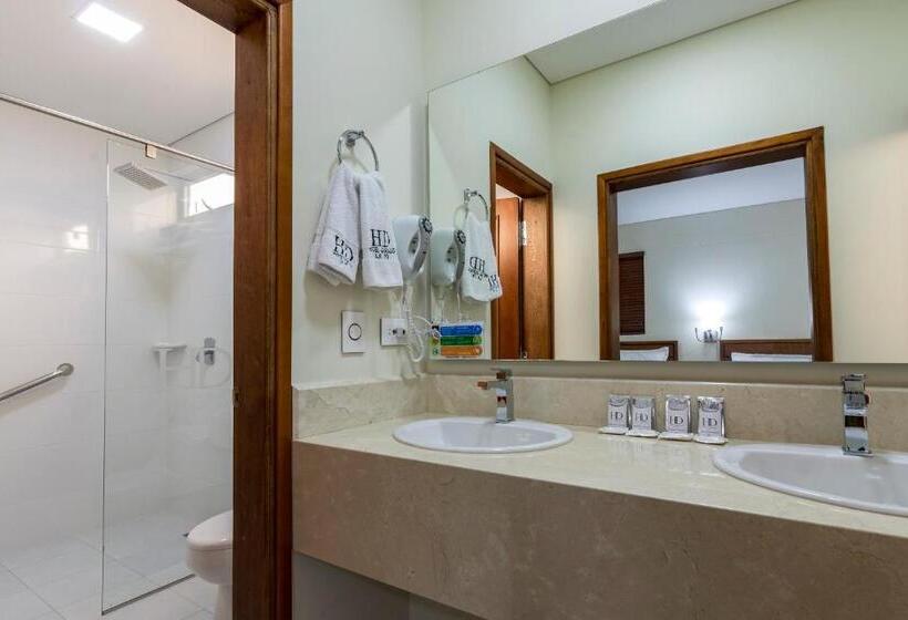 家庭间, Dorado La 70