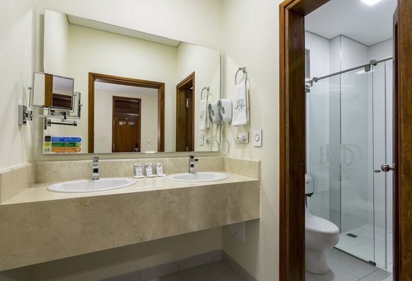 行政房间, Dorado La 70