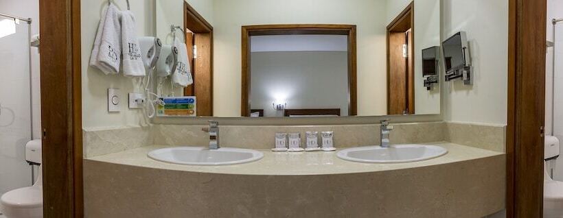 家庭间, Dorado La 70