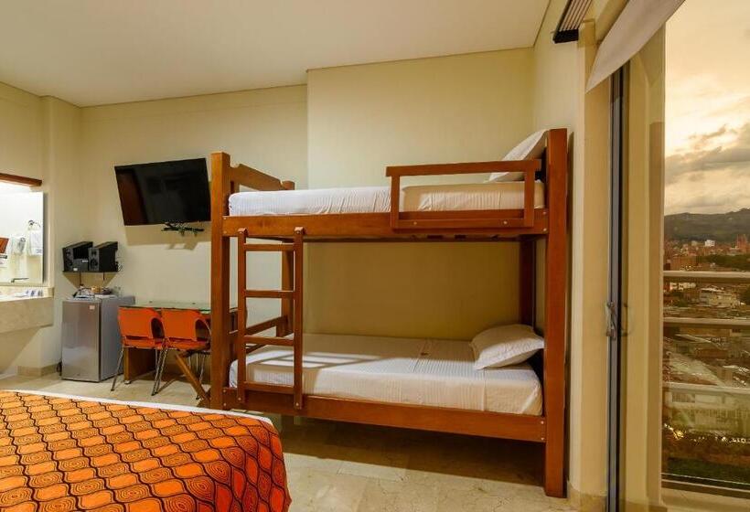 家庭间, Dorado La 70