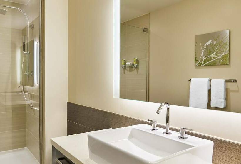 Family Suite, Element Fargo