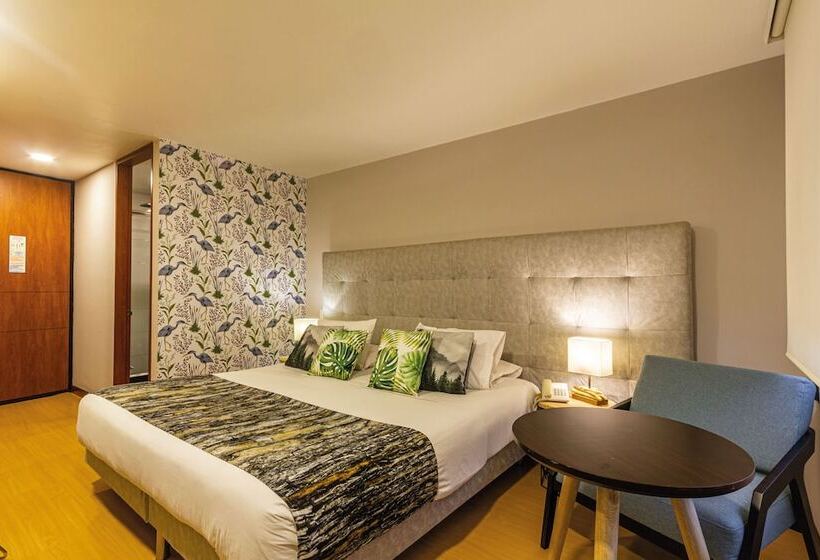 デラックスルーム, Factory Green Bogotá