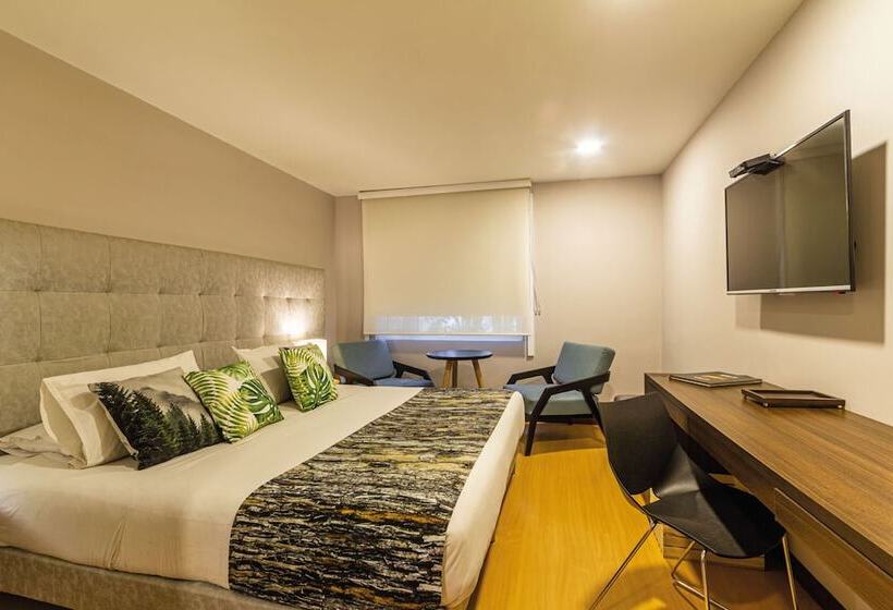 デラックスルーム, Factory Green Bogotá