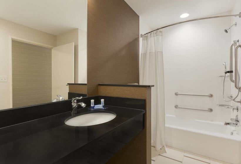 جناح إدارى, Fairfield Inn & Suites By Marriott Pittsburgh Airport/robinson Township