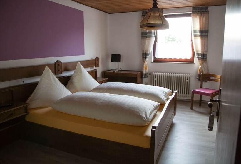 标准三人间, Herzog S Ulsterbrücke