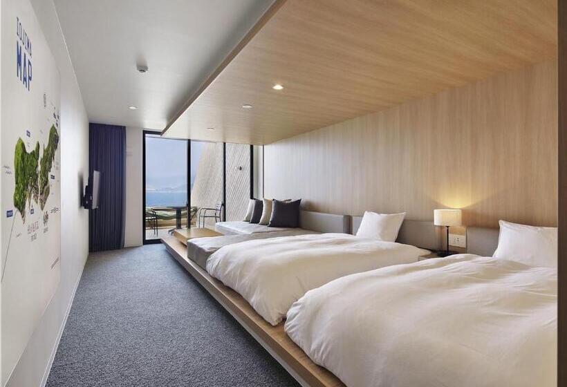 اتاق خانوادگی, I + Land Nagasaki