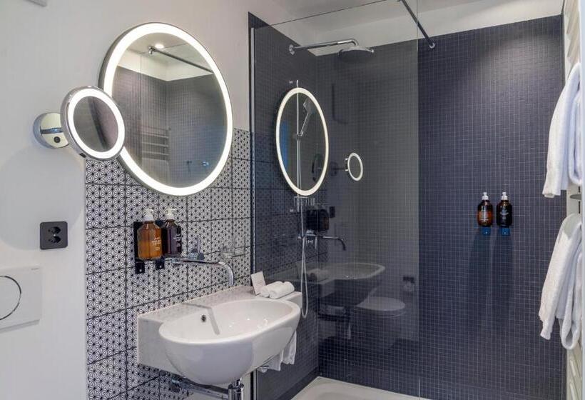 اتاق استاندارد, Marktgasse