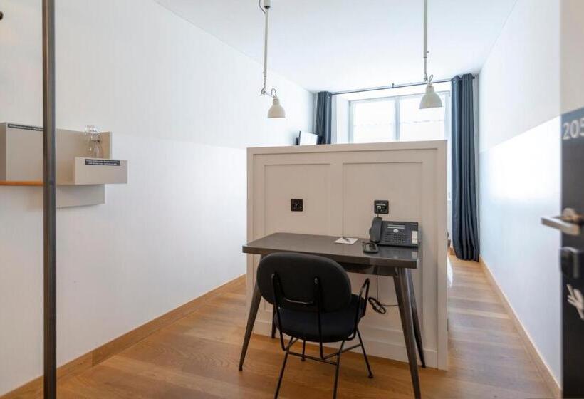 اتاق استاندارد یک نفره, Marktgasse