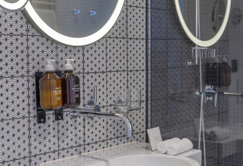 اتاق استاندارد, Marktgasse