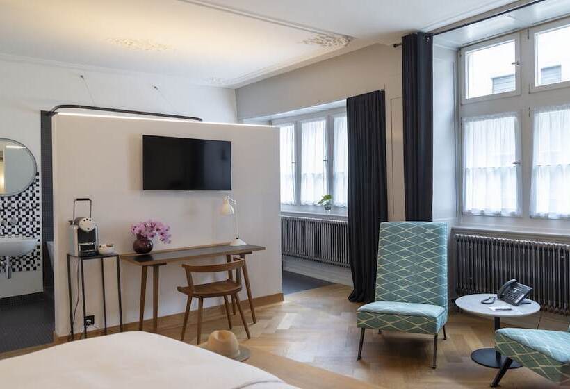 اتاق استاندارد, Marktgasse