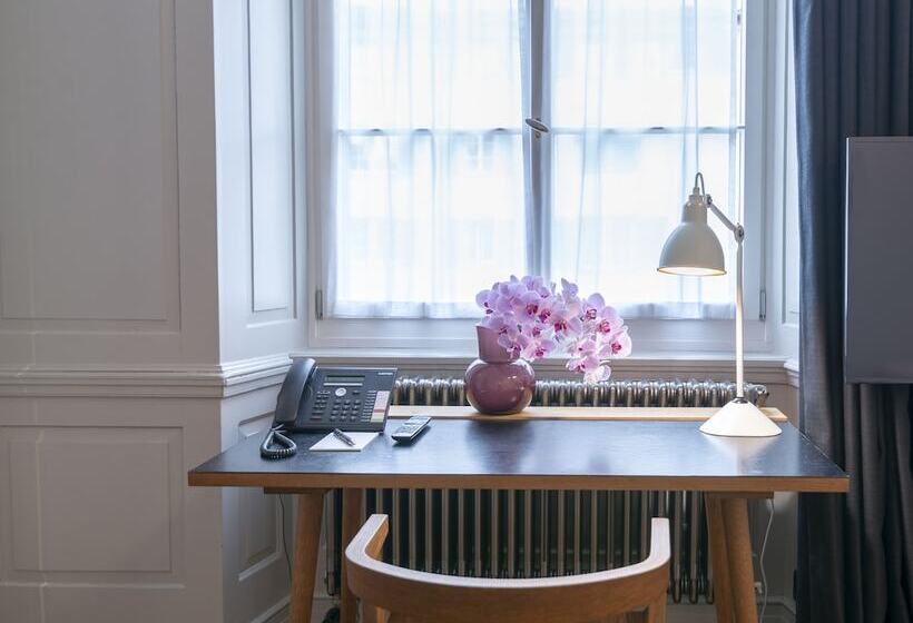 اتاق استاندارد, Marktgasse