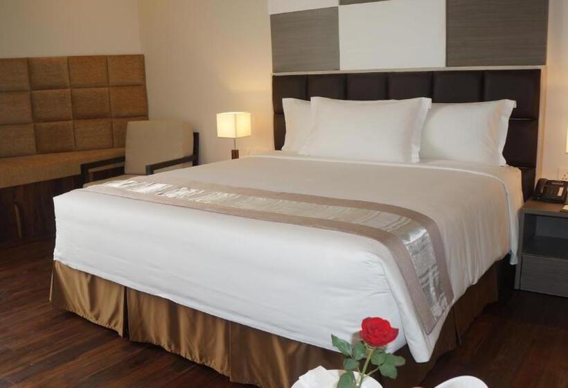 اتاق پرمیوم, Parami