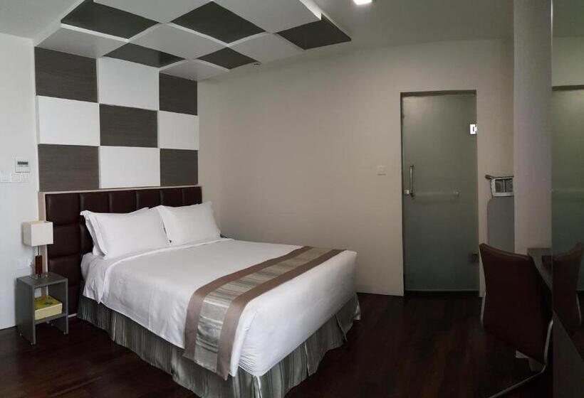 اتاق سوپریور, Parami