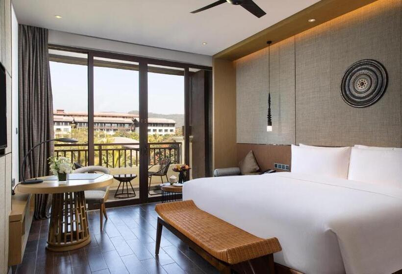 Номер Премиум, Pullman Resort Xishuangbanna