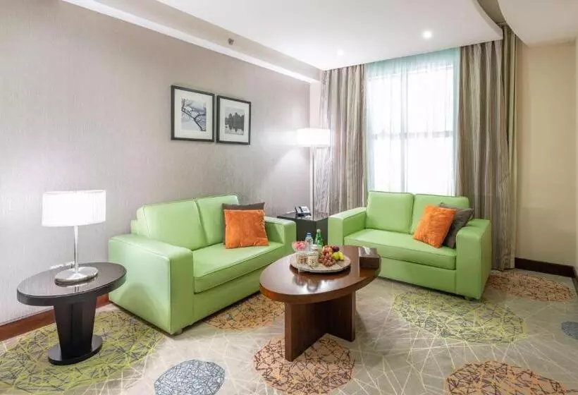 スイート, Radisson Blu Plaza Jeddah