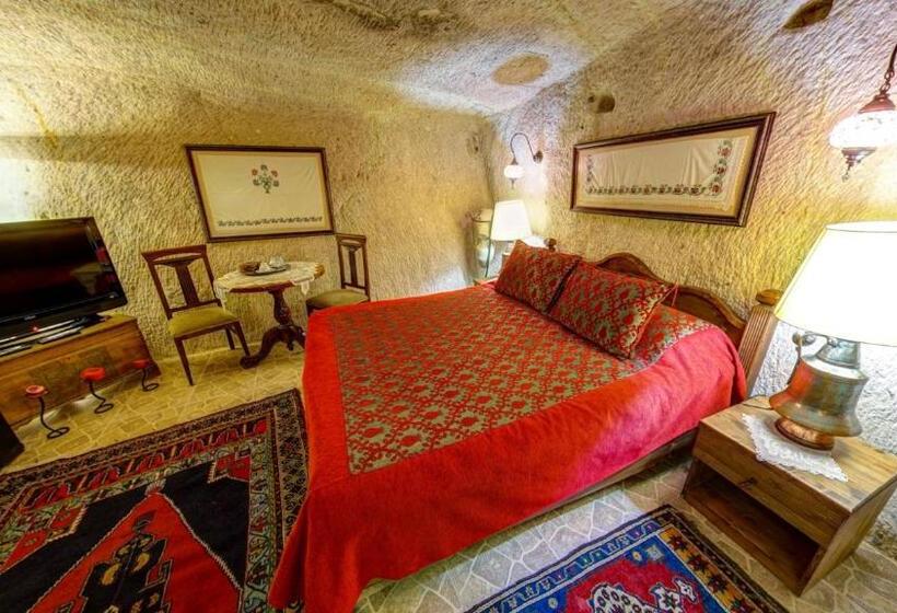 Семейный Номер, Turkish Cave House